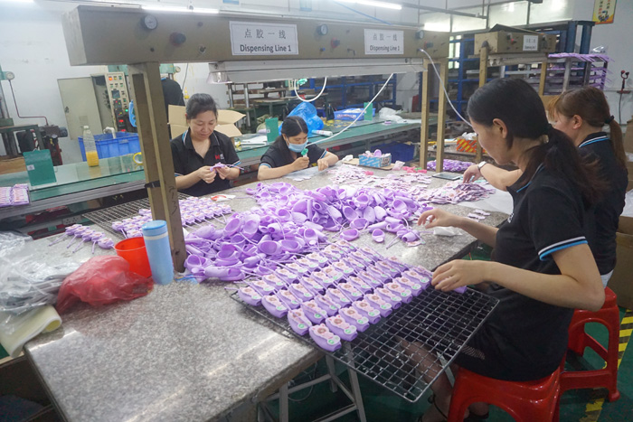 硅膠制品_禮贈(zèng)品定制_IP衍生品
